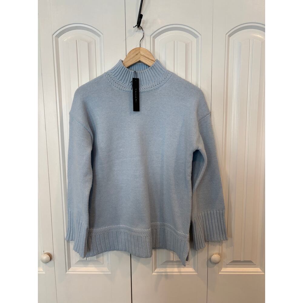Tahari Blue Sweater Size XS‎